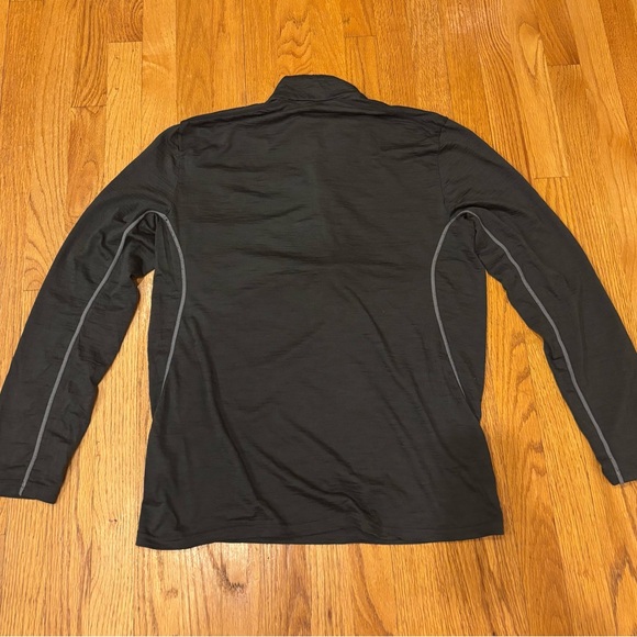 Icebreaker Men's Half-Zip base layer merino wool size medium - Picture 8 of 10